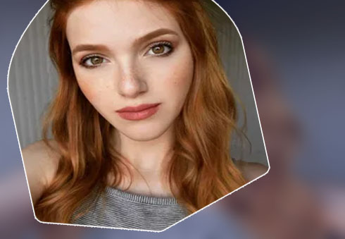 Blunt redhead eyeliner